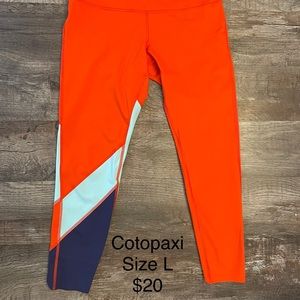 Ladies Running Cotopaxi Size Large